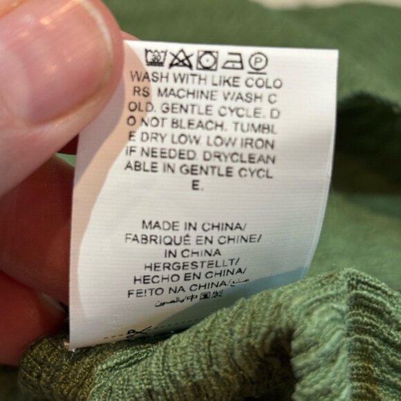 SHEIN Green Ribbed Crop‎ Top - Picture 8 of 8